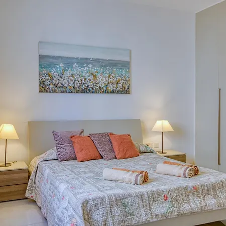 Spacious 3br, Lovely In By 360 Estates Марсашлокк