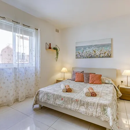 Spacious 3br, Lovely In By 360 Estates * Marsaxlokk